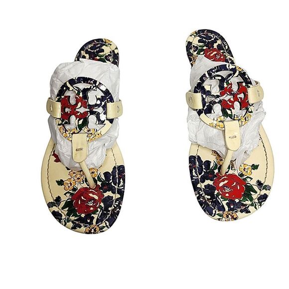 Tory Burch  - Picture 2 of 11